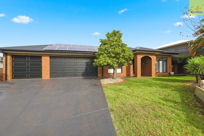/international/au/17-ruddick-place-darley-vic-151334908/