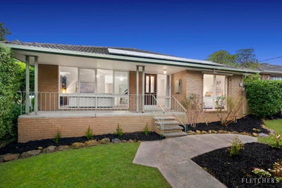 /international/au/1-baron-court-ringwood-vic-152079560/