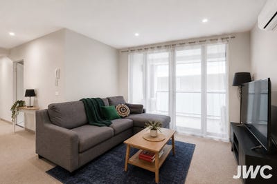 /international/au/215-9-morton-avenue-carnegie-vic-151340136/