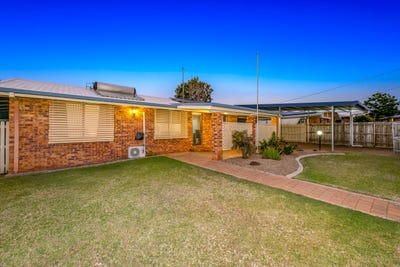 /international/au/19-hilltop-parade-avoca-qld-151546244/