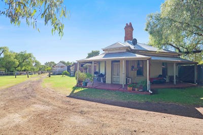 /international/au/106-108-terrace-road-guildford-wa-505090792/