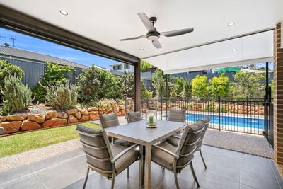 /international/au/6-tucker-close-thrumster-nsw-150174816/