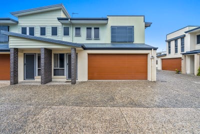 /international/au/3-136-central-street-labrador-qld-152558836/