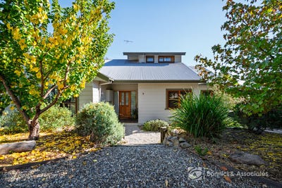 /international/au/9-last-street-beechworth-vic-151218052/