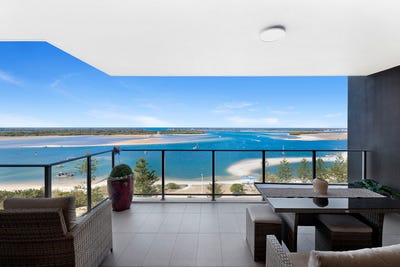 /international/au/1103-378-marine-parade-labrador-qld-152454272/