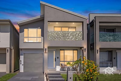 /international/au/108a-cranbourne-street-riverstone-nsw-152647572/