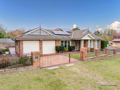 /international/au/31-ryrie-street-braidwood-nsw-151233060/