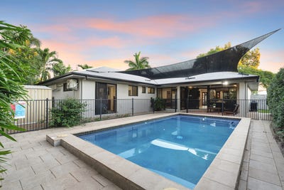 /international/au/47-mayneside-circuit-annandale-qld-148491272/