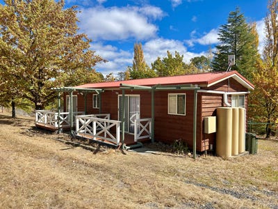 /international/au/77-barleyfields-road-uralla-nsw-151129312/