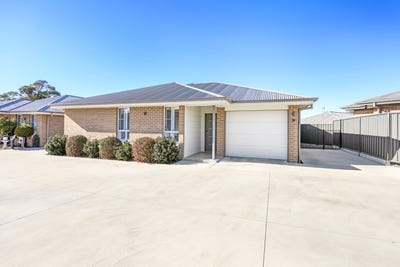 /international/au/19-6-ainslie-place-tamworth-nsw-152027904/