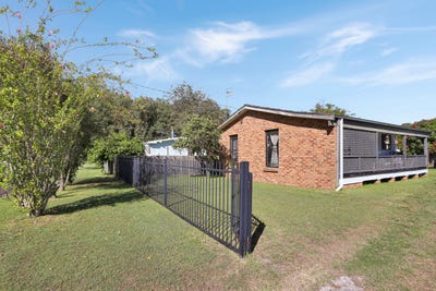 /international/au/37-monterra-avenue-hawks-nest-nsw-150739332/