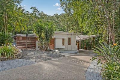 /international/au/11-wexford-street-kenmore-hills-qld-151029104/