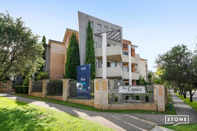 /international/au/11-6-18-redbank-road-northmead-nsw-148508980/
