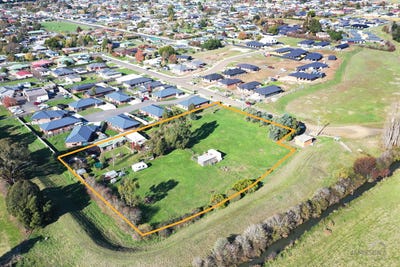 /international/au/30-paton-street-longford-tas-150718872/