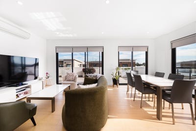 /international/au/428-2-gerbera-place-kellyville-nsw-148512300/