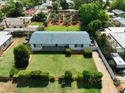 /international/au/90-george-street-gunnedah-nsw-150727404/