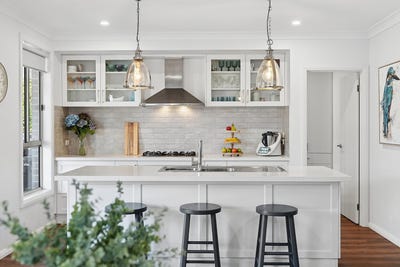 /international/au/6-ignatius-place-kelso-nsw-152424432/