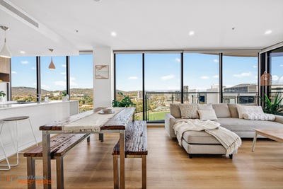 /international/au/263-15-irving-street-phillip-act-151129308/