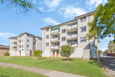 /international/au/43-118-longfield-street-cabramatta-nsw-152696676/