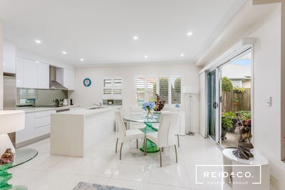 /international/au/2-15-landsborough-avenue-scarborough-qld-151076072/