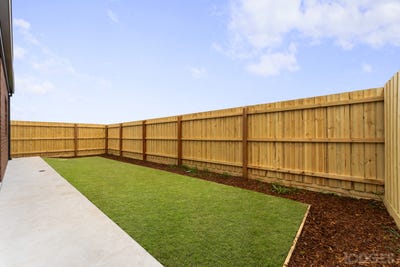 /international/au/26-whelan-street-armstrong-creek-vic-149009624/