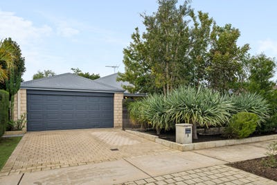 /international/au/8-mintberry-gardens-byford-wa-151438984/