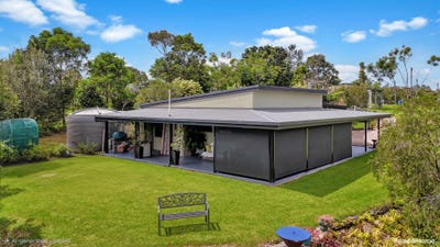 /international/au/17-cahill-close-peeramon-qld-150847992/