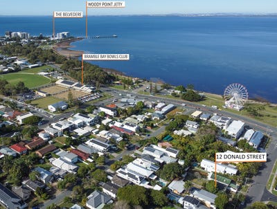 /international/au/12-donald-street-woody-point-qld-148132436/