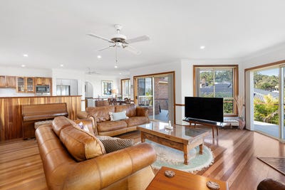 /international/au/10-canomie-street-sapphire-beach-nsw-148004012/