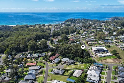 /international/au/24b-molloy-street-mollymook-nsw-204484560/