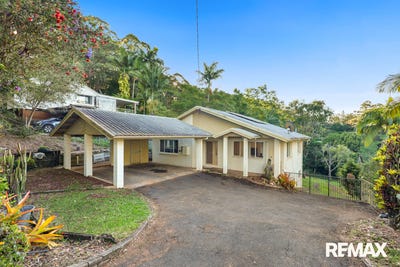 /international/au/175-panorama-drive-rosemount-qld-152179444/