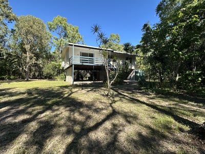 /international/au/16-28-hollins-st-horseshoe-bay-qld-148104472/