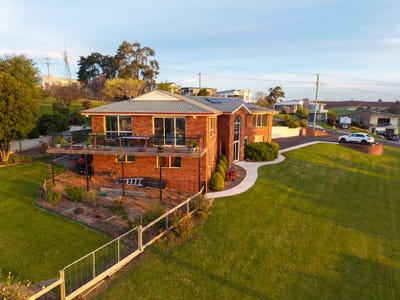 /international/au/87a-trevor-street-ulverstone-tas-152501380/
