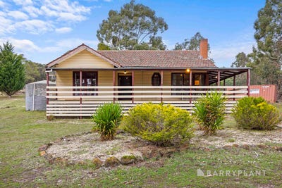 /international/au/82-reef-gully-road-waterloo-vic-151504028/