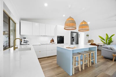 /international/au/4-grace-court-pelican-waters-qld-151537764/