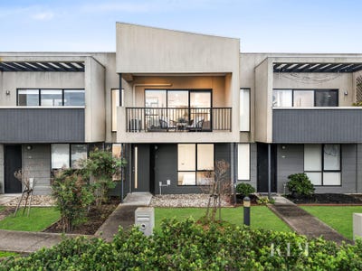 /international/au/12-yarramie-circuit-craigieburn-vic-151335608/