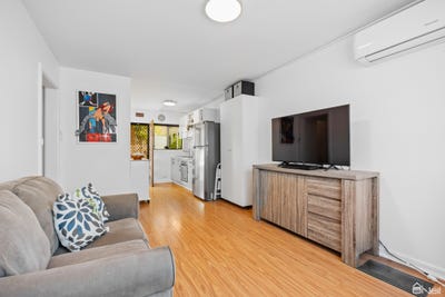 /international/au/5-142-watkins-street-white-gum-valley-wa-151161708/