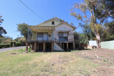 /international/au/34-carool-road-cootamundra-nsw-152692344/