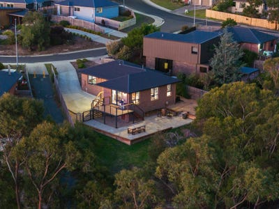 /international/au/5-dolphin-drive-kingston-tas-151437768/