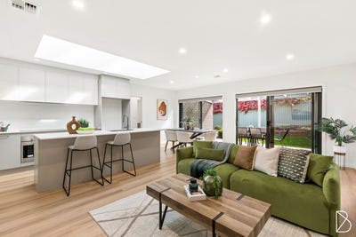 /international/au/195-bugden-avenue-fadden-act-150991896/