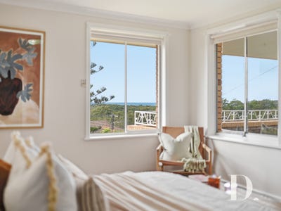 /international/au/6-dawn-drive-moonee-beach-nsw-151043440/