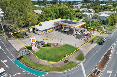 /international/au/60-poinciana-avenue-tewantin-qld-505263560/