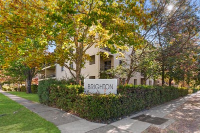 /international/au/71-72-wentworth-avenue-kingston-act-151130264/
