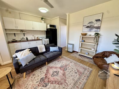 /international/au/3-8-grant-place-port-hedland-wa-150544196/