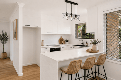 /international/au/31-33-edmund-rice-drive-southport-qld-151348208/