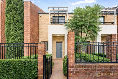 /international/au/12-24-36-pacific-highway-wahroonga-nsw-150544636/