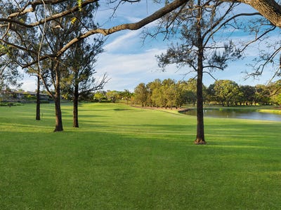 /international/au/8-allenby-crescent-windaroo-qld-152559816/