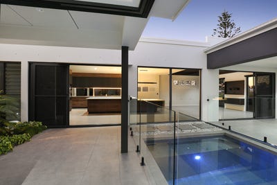 /international/au/10-arlington-drive-pelican-waters-qld-148228556/