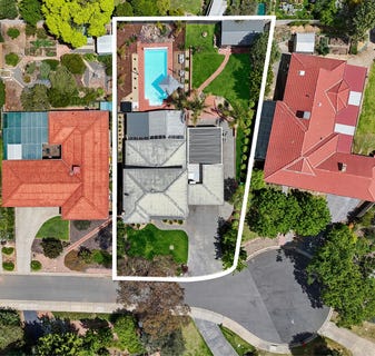 /international/au/6-cairinini-court-strathdale-vic-149503004/