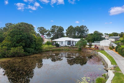 /international/au/1-jasmine-court-dundowran-beach-qld-151538548/